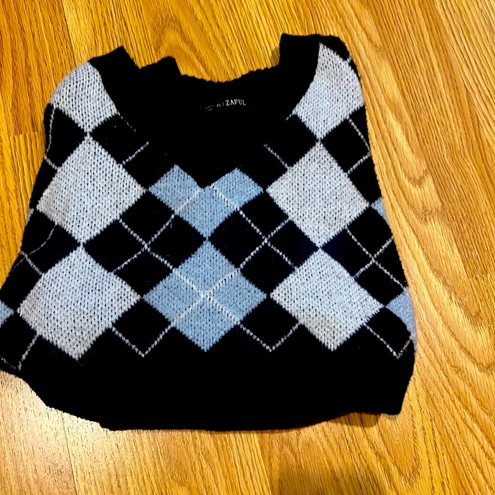 cute croped sweater